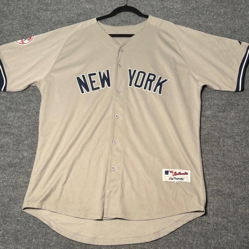 Mariano Rivera 42 Majestic Authentic New York Yankees Men's XXL‎ Road Jersey